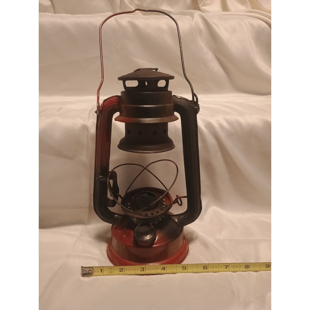 Vintage Red Winged Wheel No. 350 Kerosene Lantern Made in Japan 7"